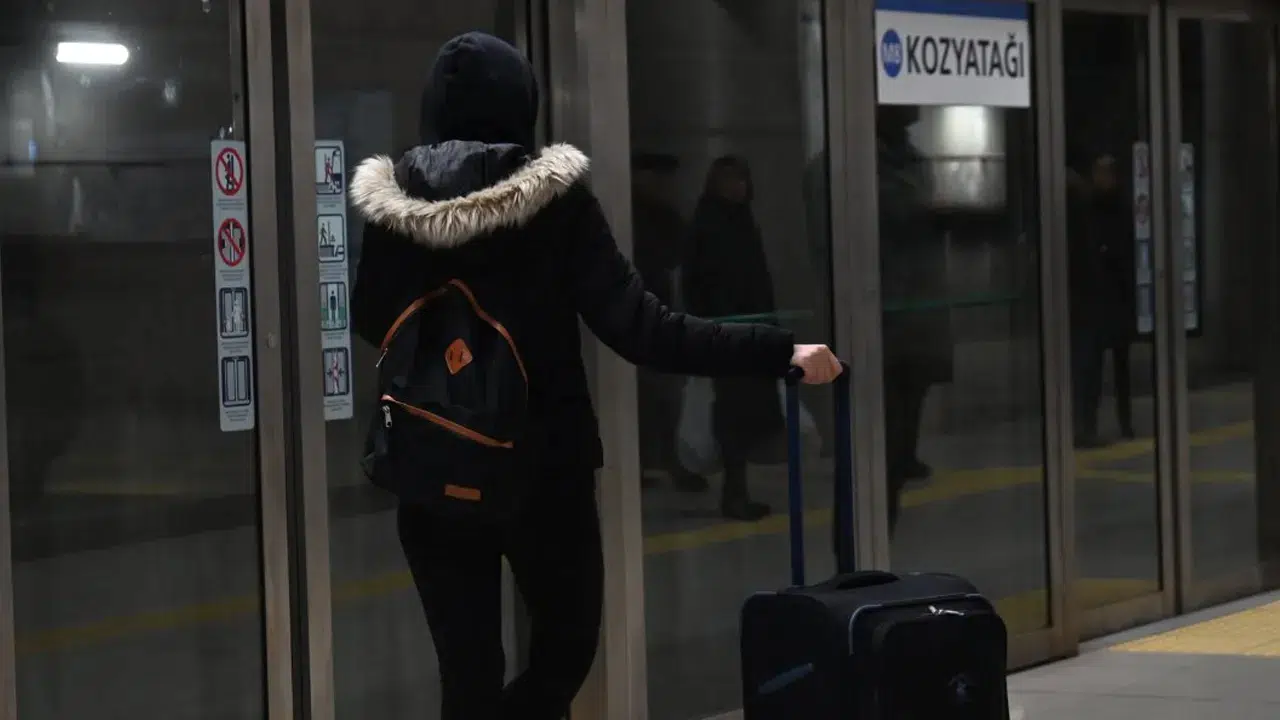 İstanbul metrosunda ikinci valize 'ek ücret' geliyor: Bazı valizler ise hiç alınmayacak