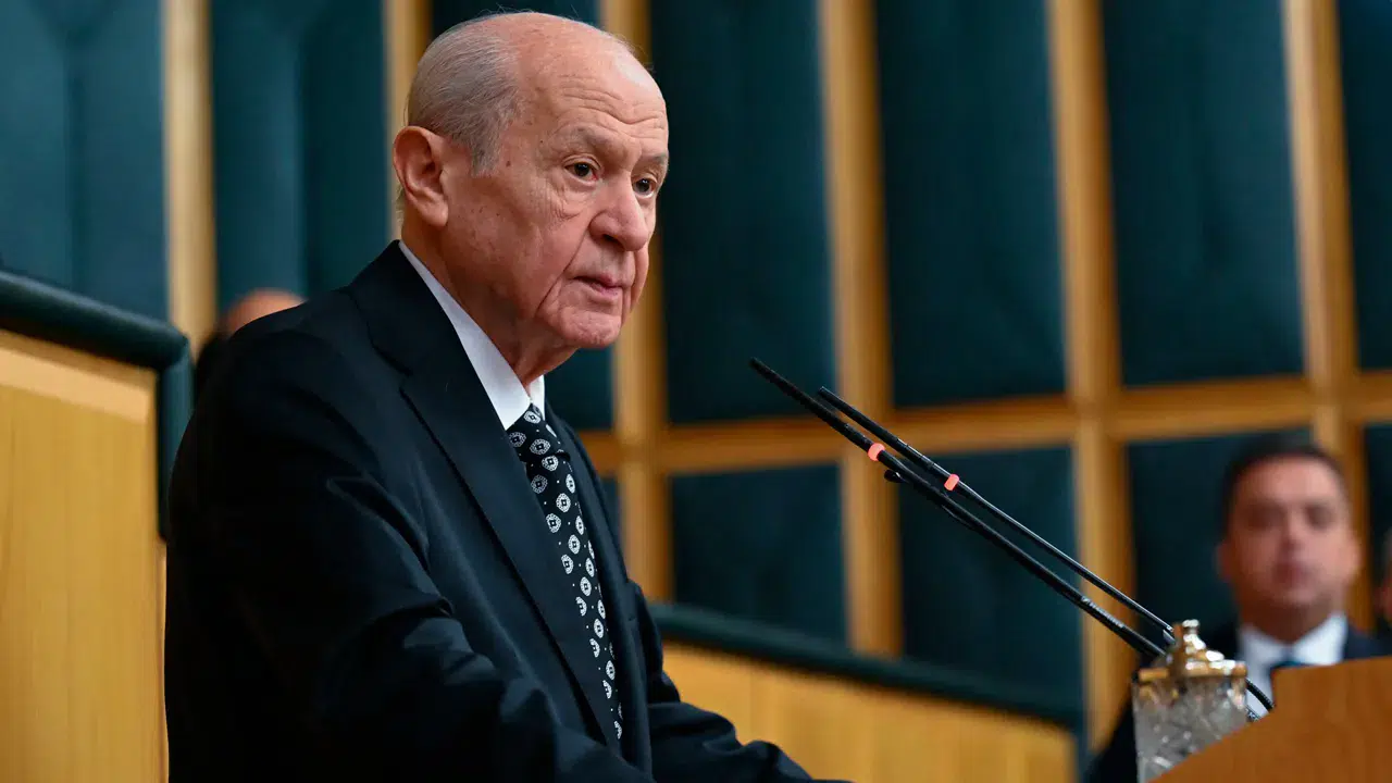 Bahçeli'den 29 Ekim mesajı: 'Terörsüz Türkiye' gayretiyle ayağımıza vurulan emperyalist prangalar kırılacak