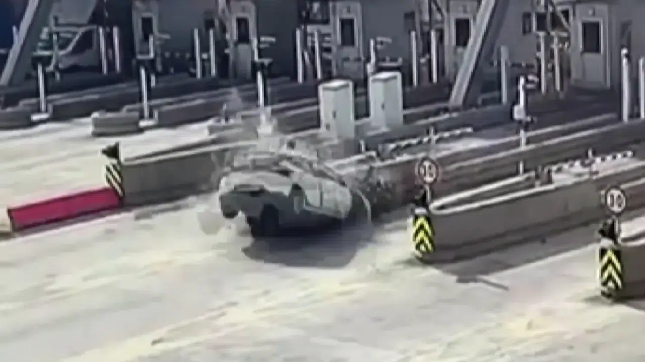 Kuzey Marmara Otoyolu’nda korkunç kaza: Otomobil alev aldı, sürücü hayatını kaybetti