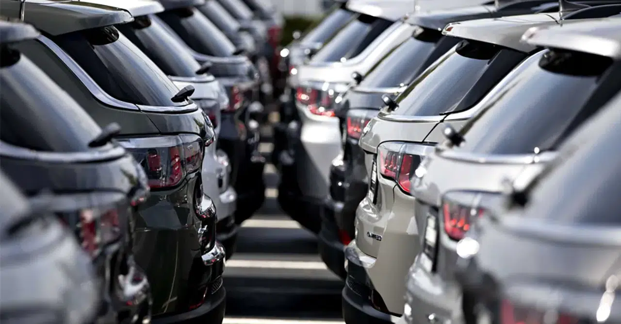 Ticaret Bakanlığı'ndan yetkisiz ikinci el araç satışlarına "102 milyon TL" ceza