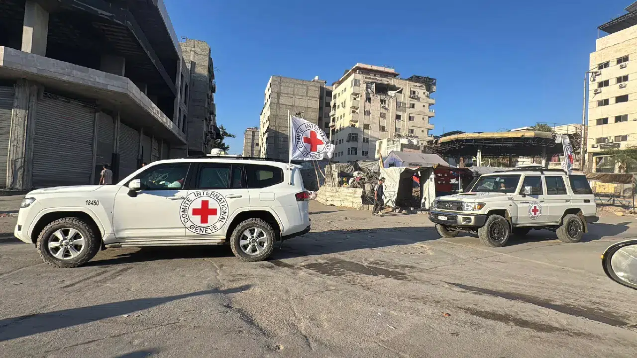 Hamas, tüm rehineleri ve cenazeleri teslim etti