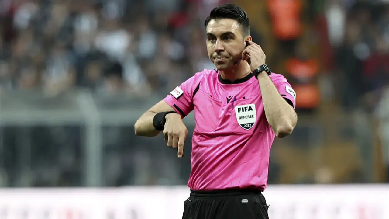 TFF'den hakem Arda Kardeşler'e 15 gün hak mahrumiyeti cezası