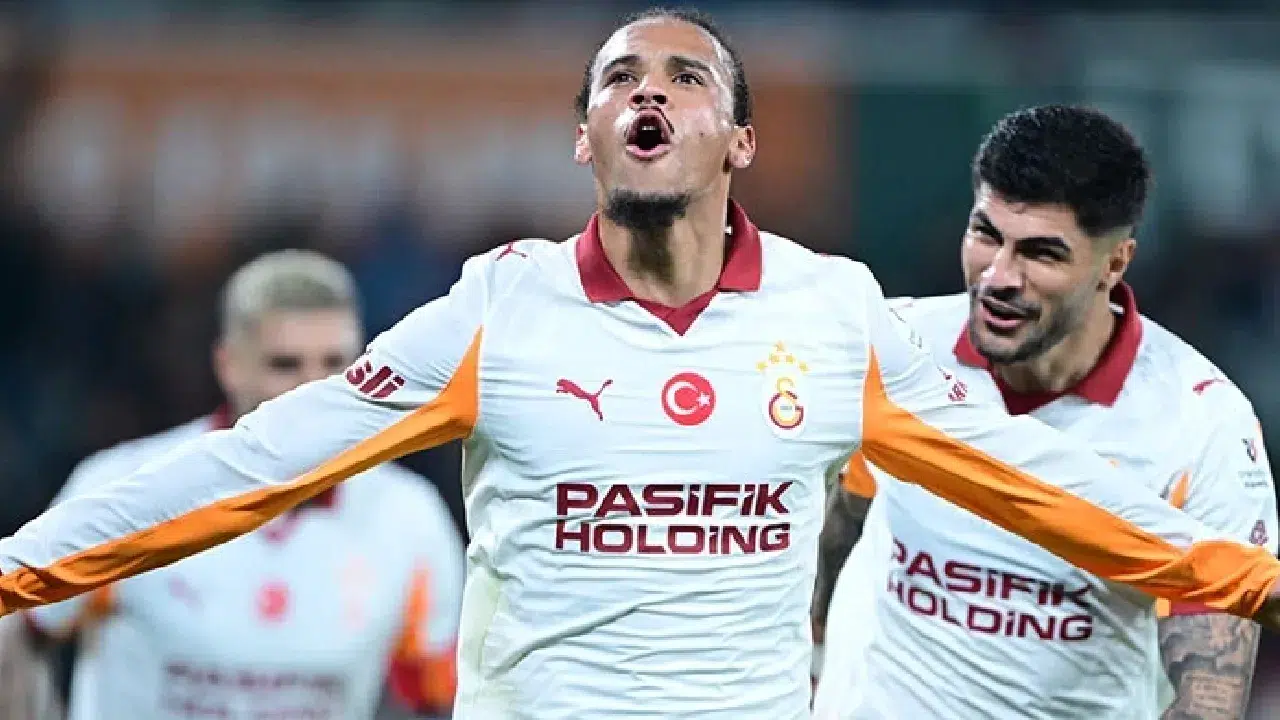 Galatasaray, Sane'nin golleriyle Başakşehir'i deplasmanda mağlup etti