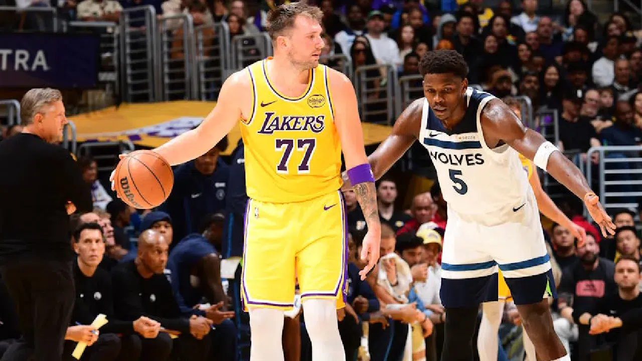 Luka Doncic’ten NBA açılışında müthiş performans