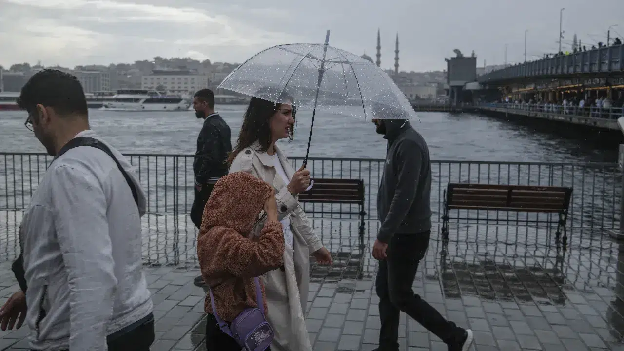 İstanbul'a yağışlı hava ne zaman geliyor? AKOM tarih verdi