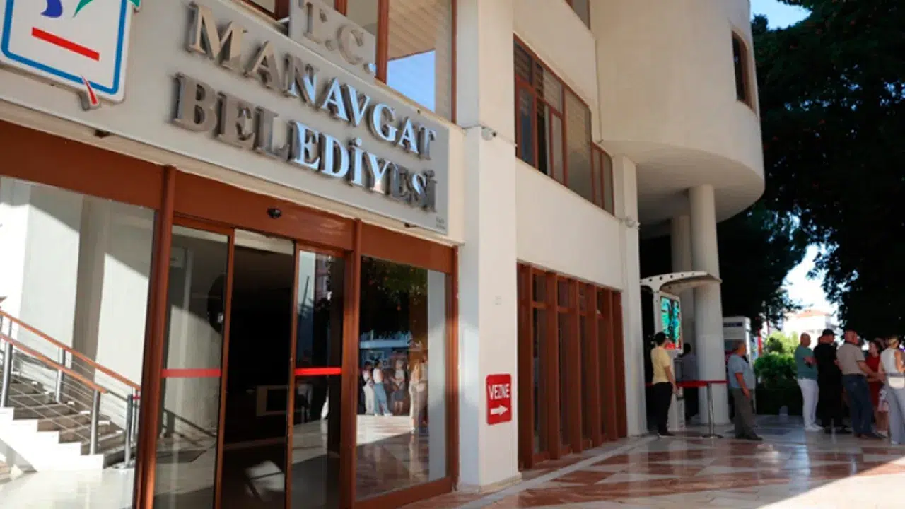 Manavgat Belediyesi soruşturmasında 24 şüpheli hakkında gözaltı kararı