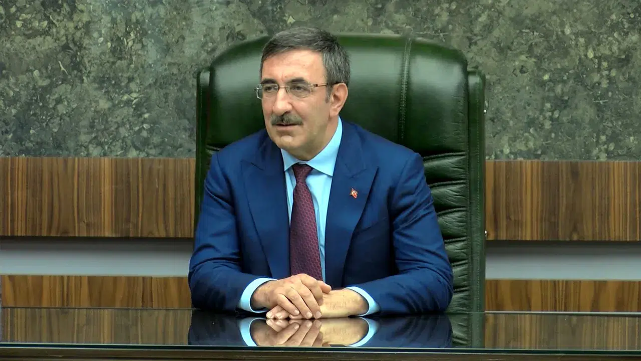 Cumhurbaşkanı Yardımcısı Cevdet Yılmaz: 2026’da büyüme hedefi %3,3, eğitime en büyük pay ayrıldı