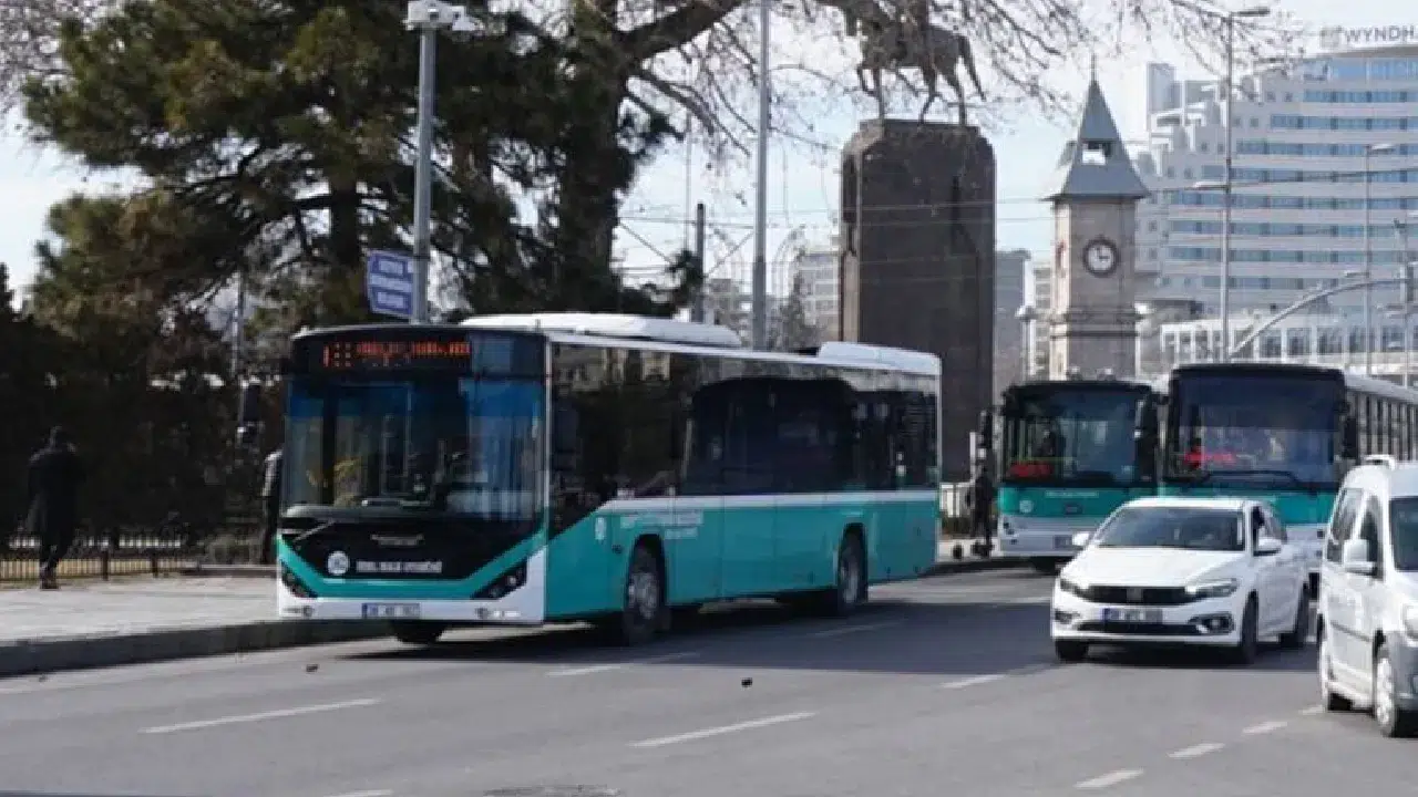 Ücretsiz ulaşımda yeni dönem: Hükümet destek ödemelerini artırıyor