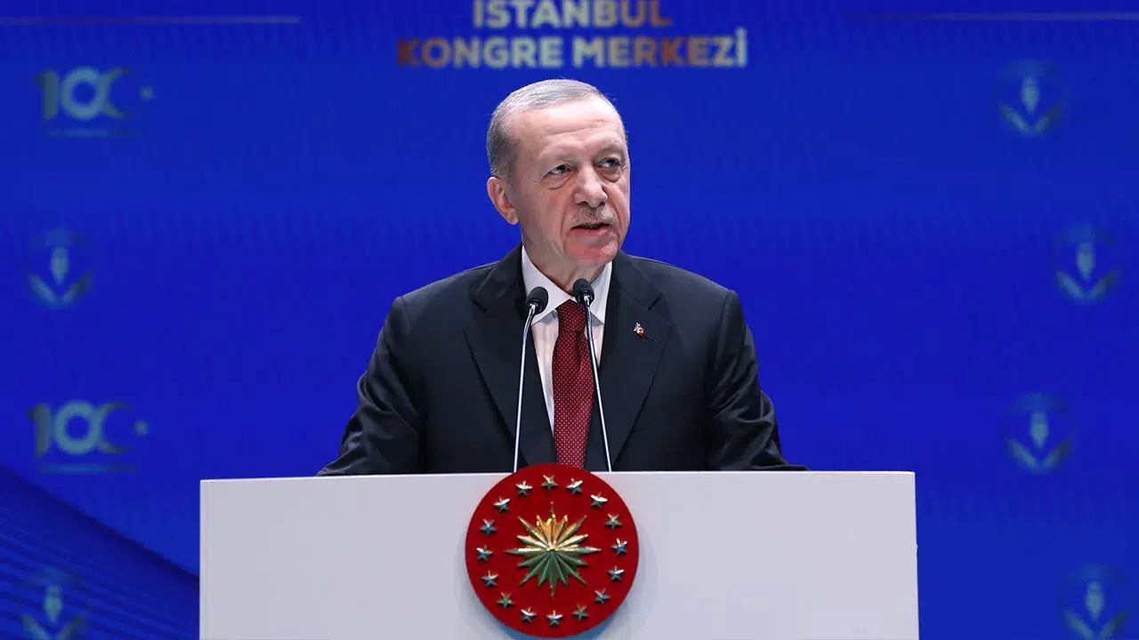 Cumhurbaşkanı Erdoğan: "Bizim zamanımızda sınıflarda 80-90 öğrenci vardı, şimdi 15-20"