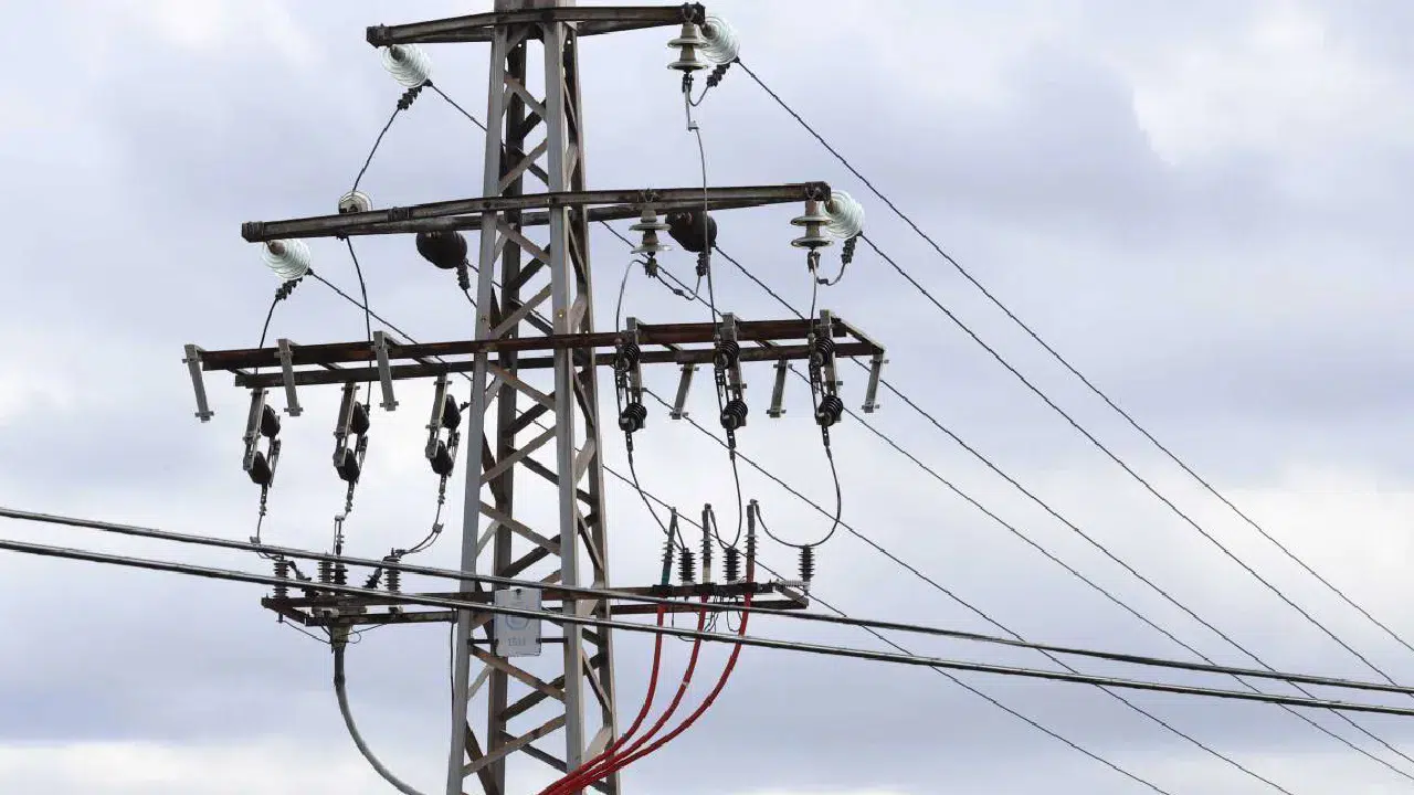 Türkiye'de elektrik tüketimi akşam saatlerinde zirve yaptı