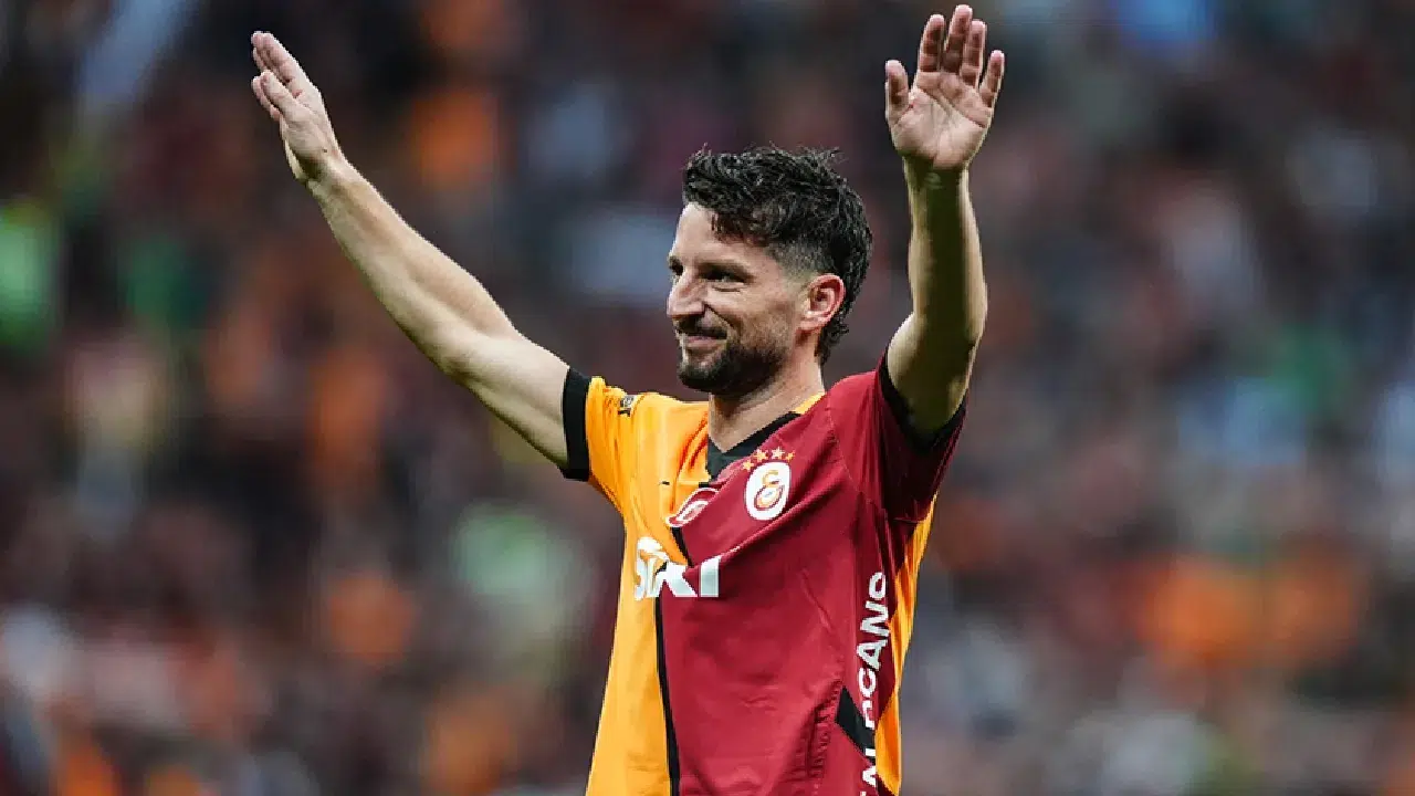 Galatasaray-Trabzonspor derbisinde tribünde sürpriz isim: Mertens geliyor