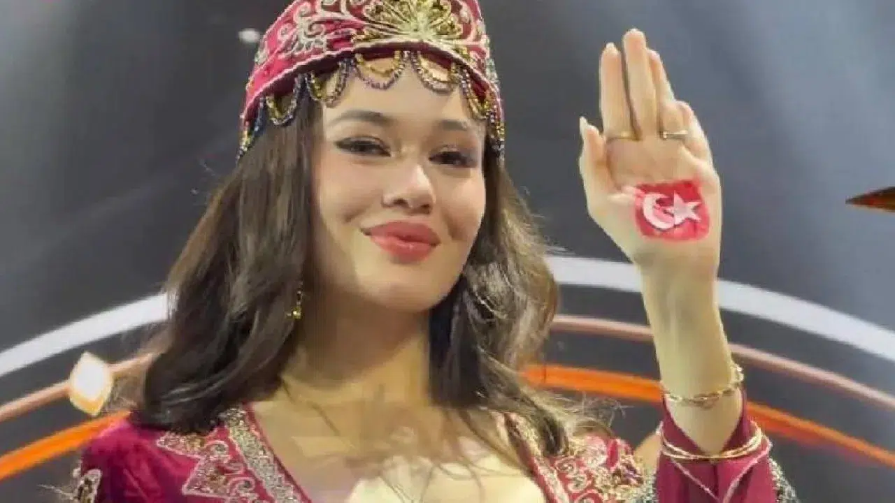 Ceren Arslan, Miss Universe 2025’te “Sempati Güzeli” seçildi