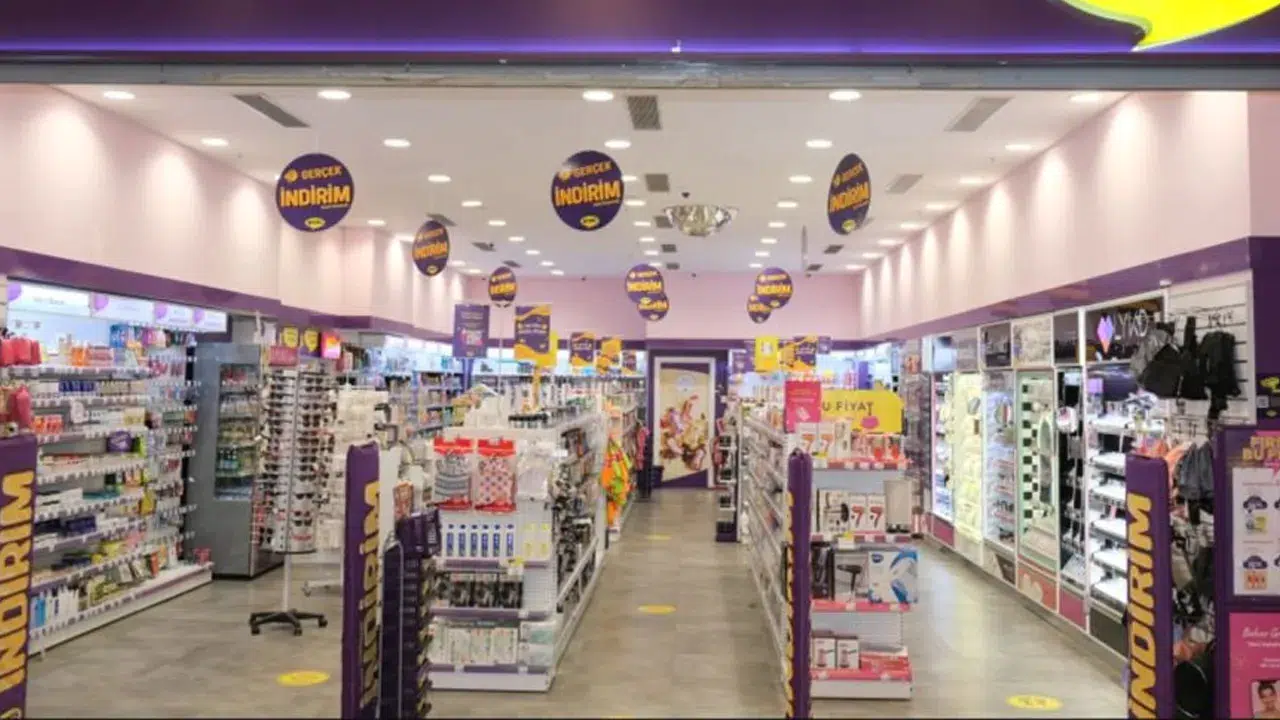 Ünlü kozmetik devine Ticaret Bakanlığı'ndan ceza