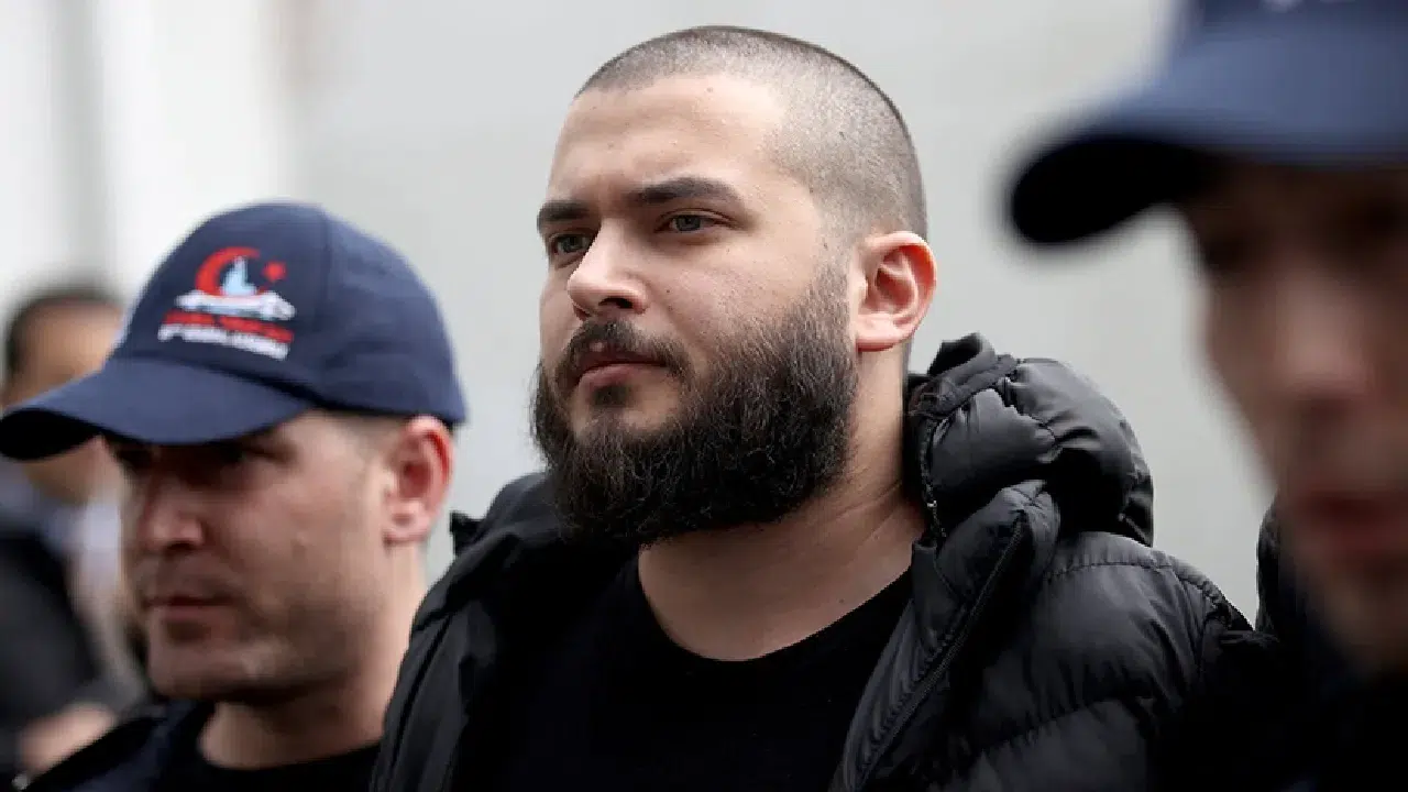 Thodex kurucusu Faruk Fatih Özer Darıca’da toprağa verildi