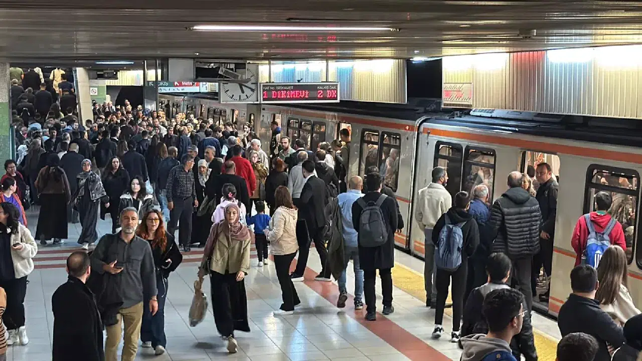 ANKARAY’da tren arızası: Seferler geçici olarak durduruldu