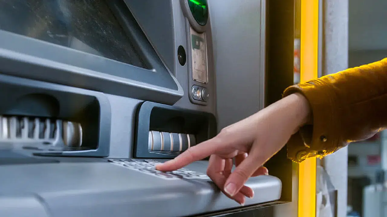 ATM’lerde yeni dönem başlıyor: Para çekme ve yatırma limitleri güncelleniyor