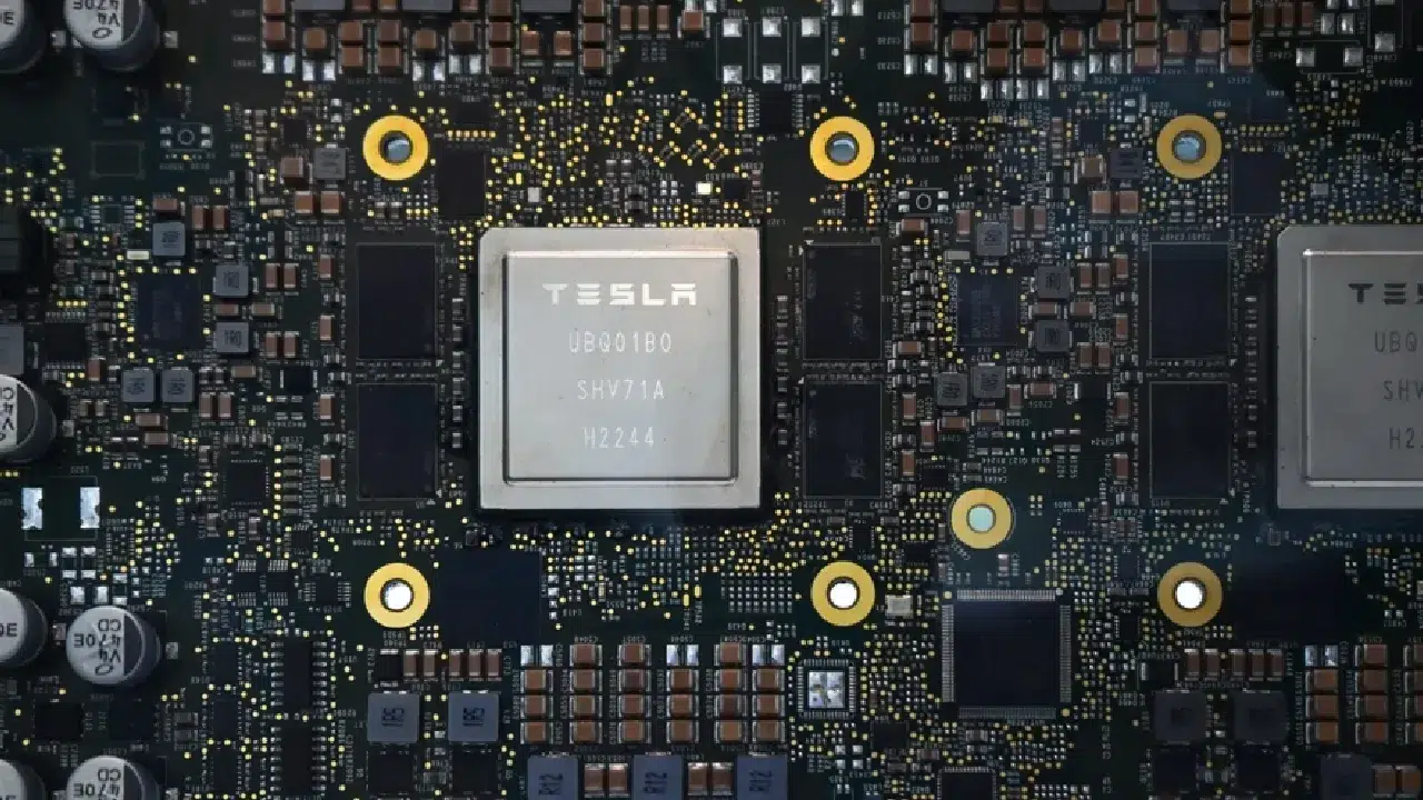 Tesla, yapay zeka hedefi için dev çip fabrikası kuruyor