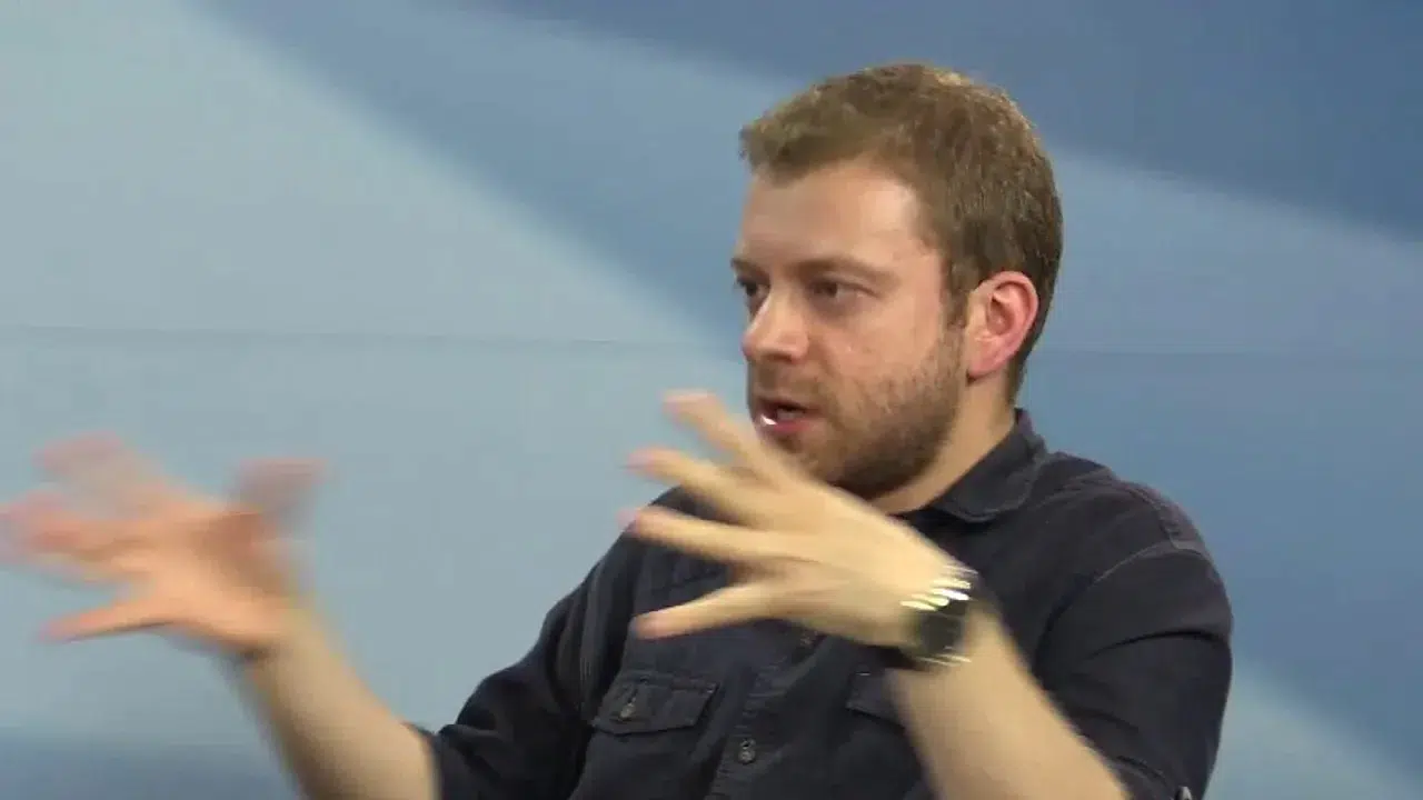 Akademisyen Emrah Gülsunar tahliye edildi