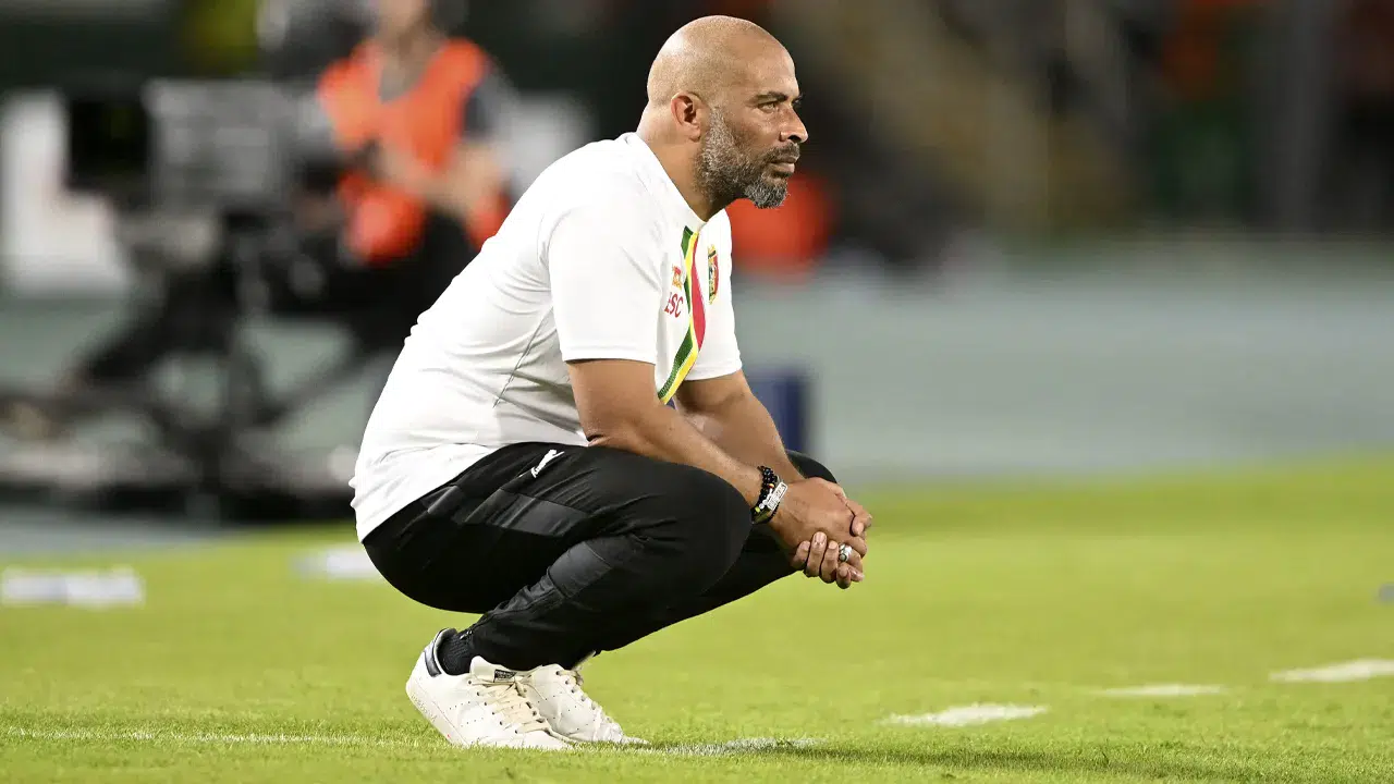 Nijerya teknik direktörü Chelle’den şok iddia: Penaltılarda vudu büyüsü yapıldı