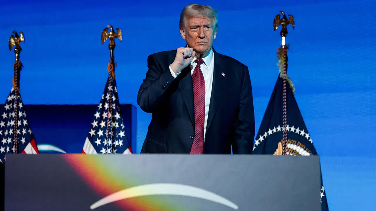 ABD Başkanı Trump 'yapay zeka kararnamesi' imzaladı