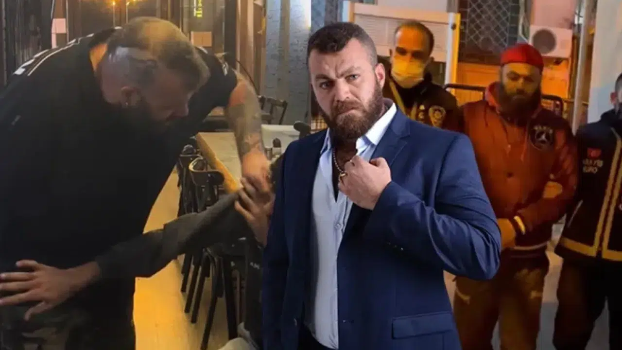 Oyuncu ve sosyal medya fenomeni Bahadır Ünlü çalışanını tekme tokat dövdü!