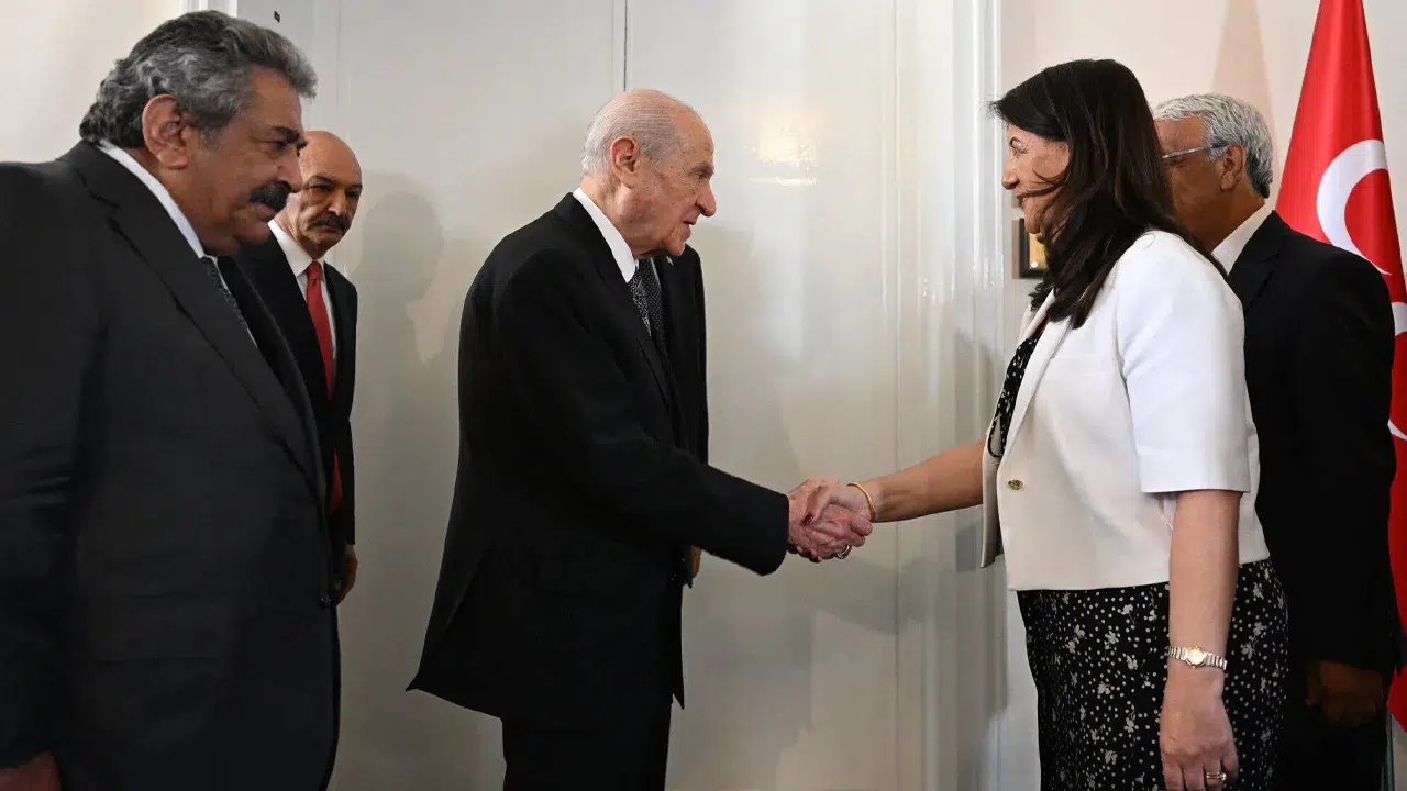 DEM Parti heyeti Bahçeli’yi ziyaret etti: “İkinci aşamaya geçtik, barış yasası gerekli”