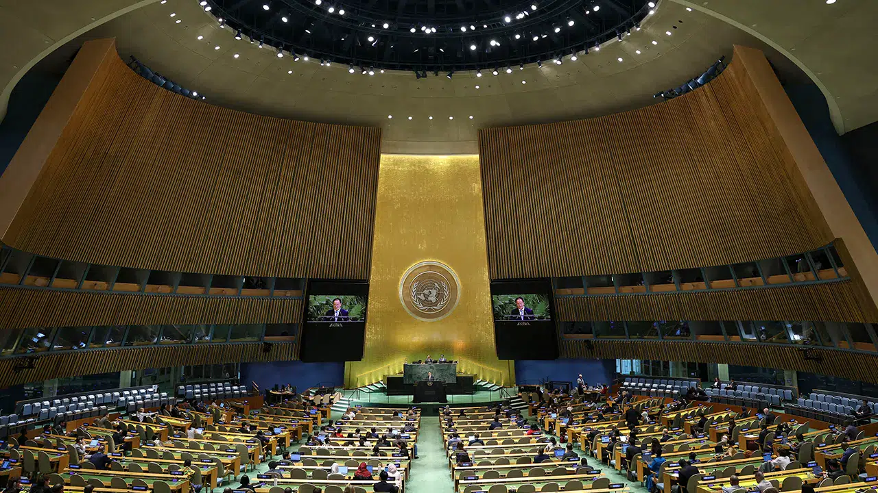 Filistin'de işgale son verilmesini ve iki devletli çözümü talep eden karar BM Genel Kurulu'nda kabul edildi