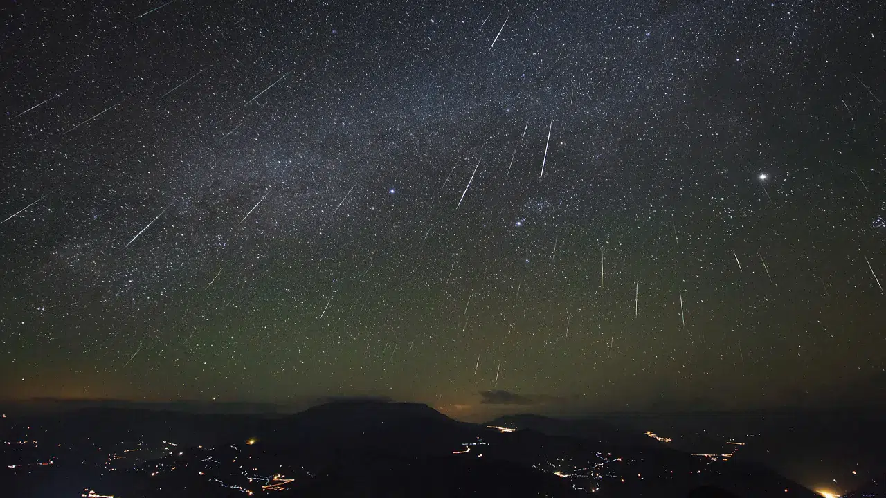 Geminid meteor yağmuru bu hafta sonu zirveye ulaşıyor: Türkiye'den gözükecek mi?
