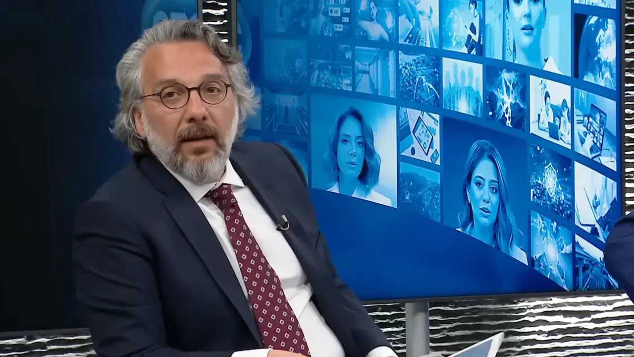 Sözcü TV Genel Yayın Yönetmeni Özgür Çakmakçı görevi bıraktı: 14 ismin daha ayrılacağı belirtiliyor