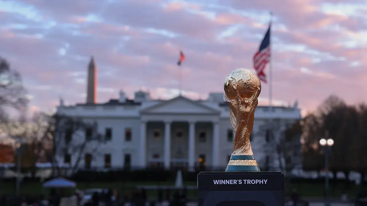 2026 Dünya Kupası'nda maç saatleri belli oldu: Futbolseverler uykusuz kalacak!