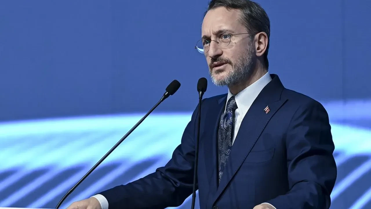 İletişim Başkanı Altun'dan Özgür Özel'in boykot çağrısına tepki: Siyasal acziyet