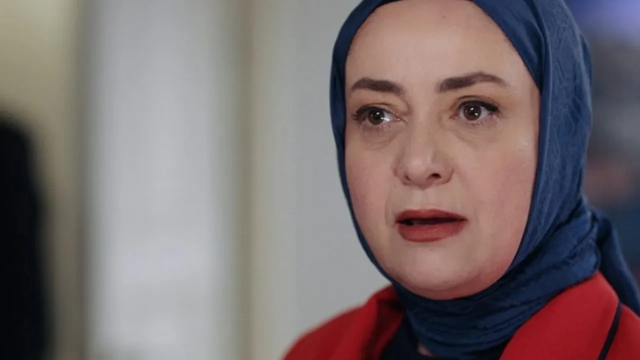 Kızılcık Şerbeti Pembe diziden çıkıyor mu? Sibel Taşçıoğlu, Kızılcık Şerbeti dizisinden ayrılıyor mu?