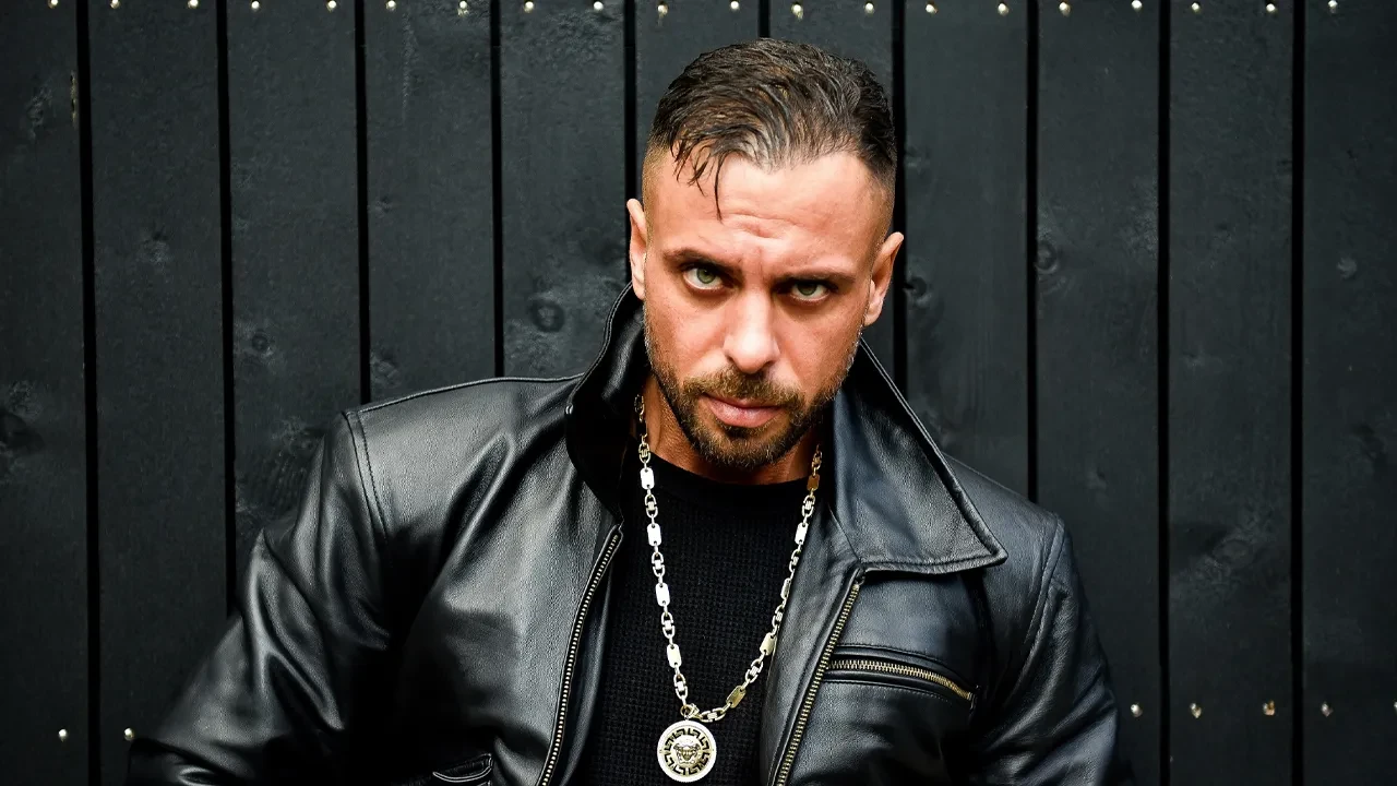 Massaka lakaplı rapçi Murat İlhan, Barış Boyun örgütünü öven klip nedeniyle adliyeye sevk edildi