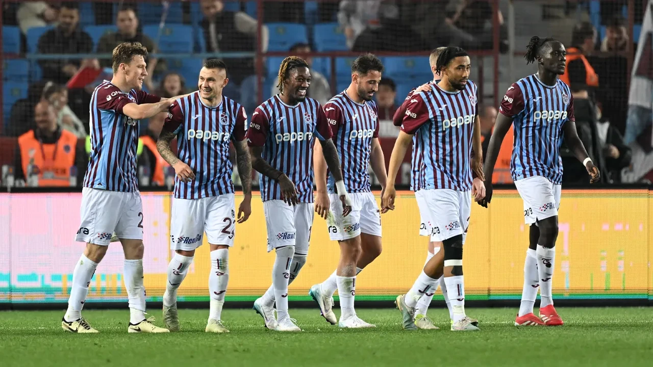 Trabzonspor, Türkiye Kupası'nda yarı finalde!