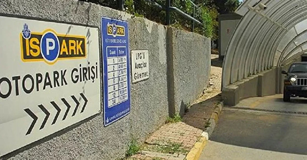 İBB, ruhsatsız 36 İSPARK otoparkını mühürledi