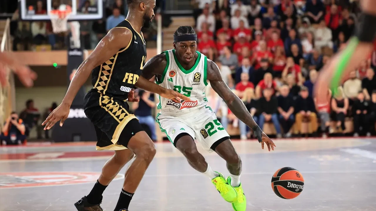 Yunan temsilcisi Panathinaikos, Euroleague'de ilk 4'ü garantiledi