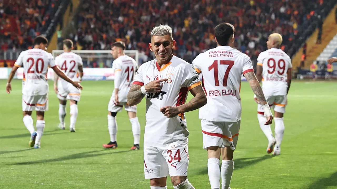 Galatasaray Eyüpspor'u 5-1 mağlup etti