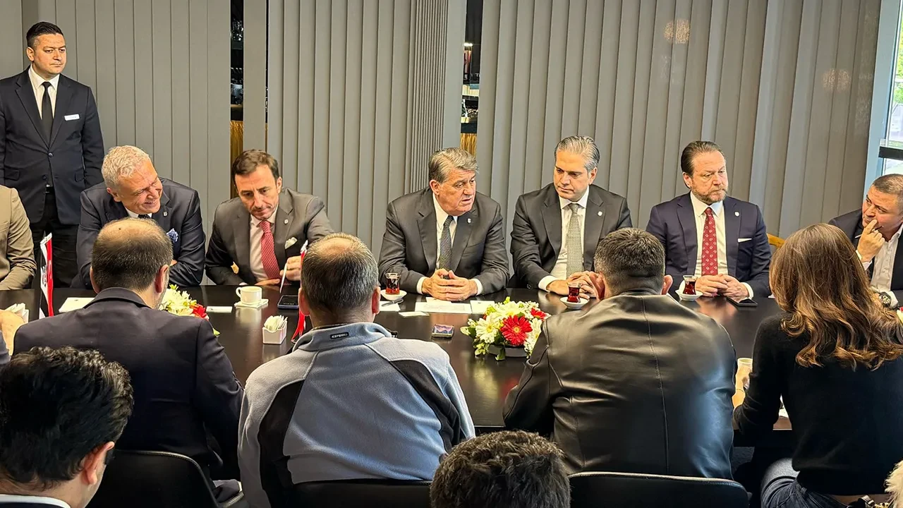 Beşiktaş JK Başkanı Serdal Adalı: "Beşiktaş’ı hak ettiği sağlam sermaye yapısına kavuşturacağız”