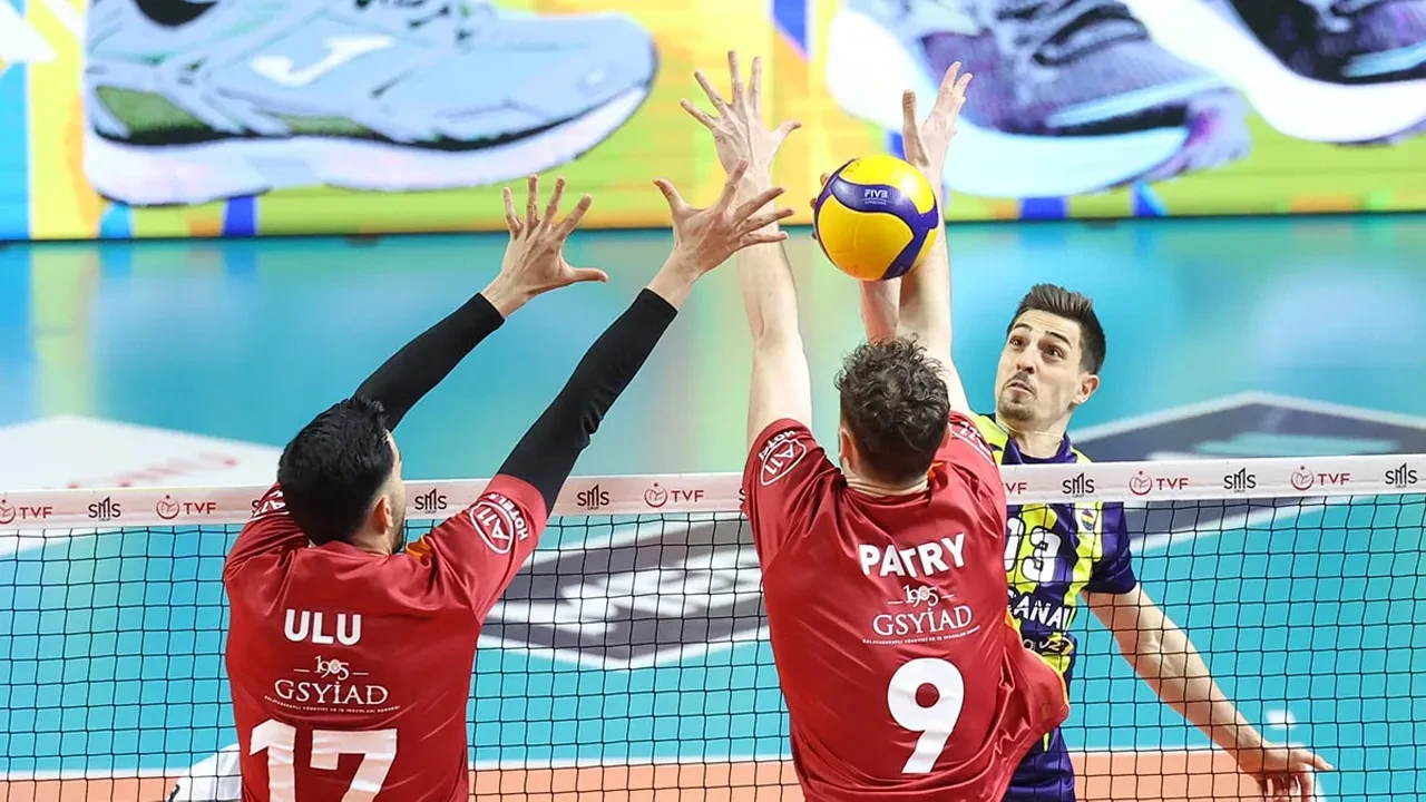 Galatasaray HDI Sigorta, Fenerbahçe Medicana’yı 3-1 yenerek voleybolda finale yükseldi