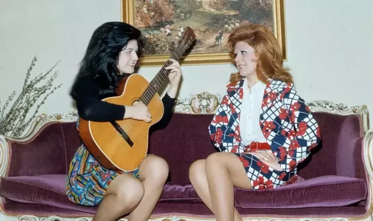 Neşe Karaböcek'ten yıllar sonra gelen itiraf: Gülden Karaböcek'i affetmedim