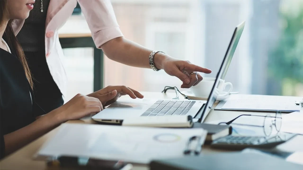 Cinsiyet Farklılıkları: Kadın Çalışanlar Erkeklere Kıyasla Mental Sağlığı Daha Çok Önemsiyor