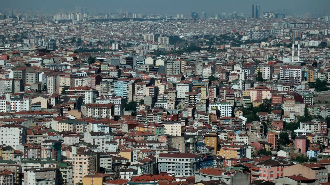 İstanbul'da 6,2 büyüklüğünde deprem meydana geldi