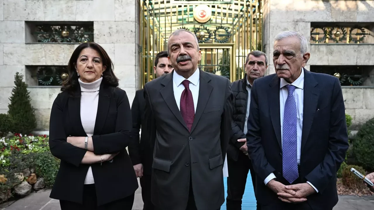 DEM Parti heyeti, Adalet Bakanı Yılmaz Tunç ile cuma günü görüşecek