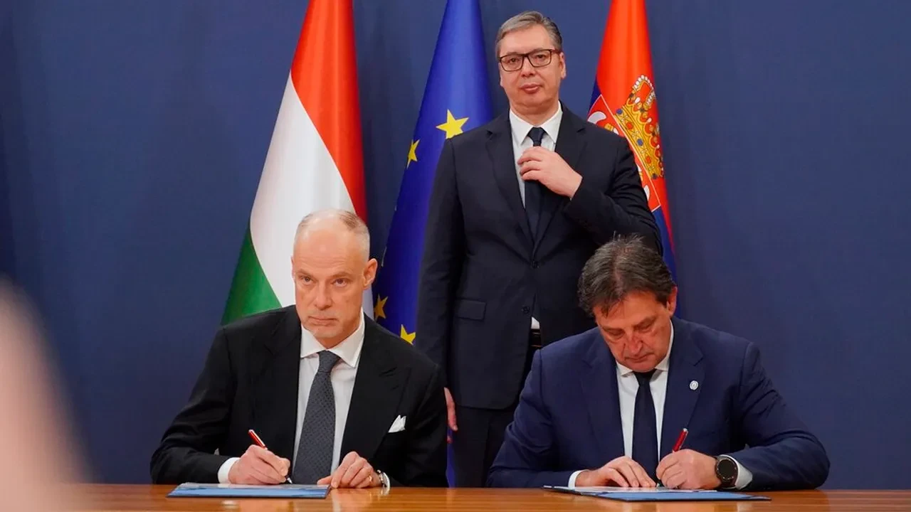 Sırbistan ve Macaristan savunma anlaşmasına imza attı
