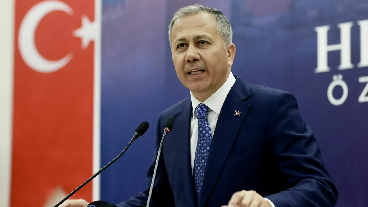 İçişleri Bakanı Yerlikaya, 9 organize suç örgütünün çökertildiğini açıkladı