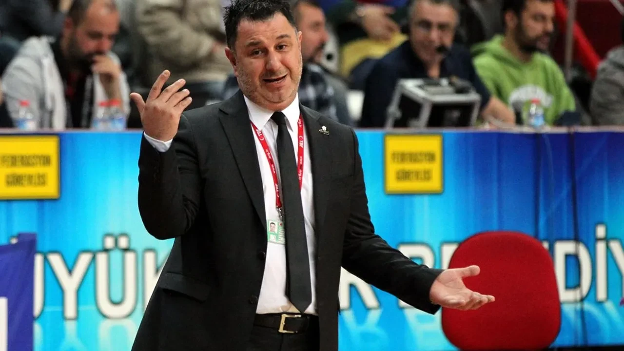 Beşiktaş BOA Kadın Basketbol Takımı’nın yeni başantrenörü Ayhan Avcı oldu