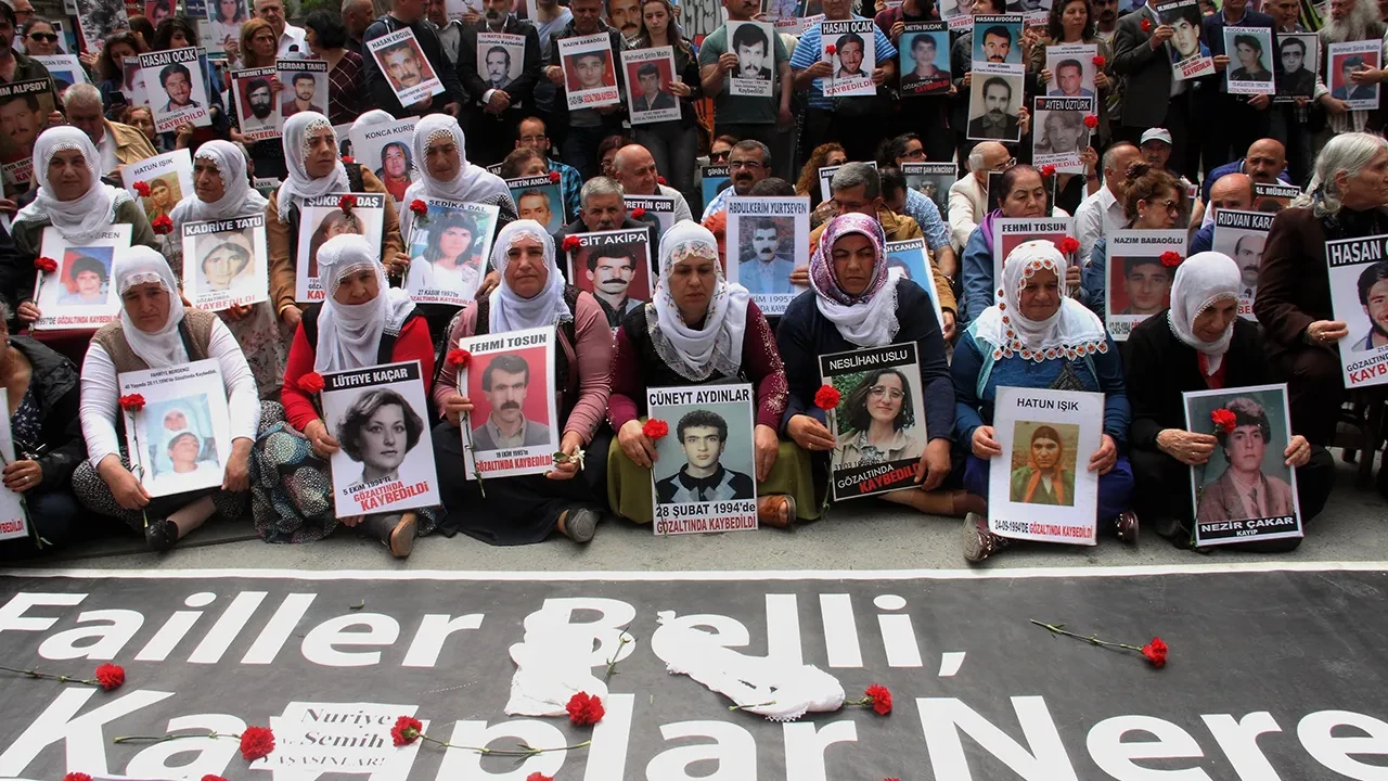 Uluslararası Af Örgütü, Cumartesi Anneleri’nin 30. yılında "Galatasaray Meydanı açılmalı" çağrısında bulundu