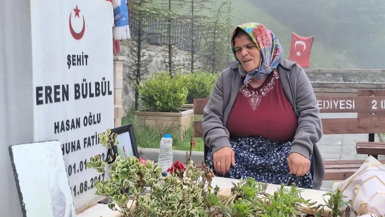 Eren Bülbül’ün annesinden PKK’nın fesih kararına yürek yakan tepki