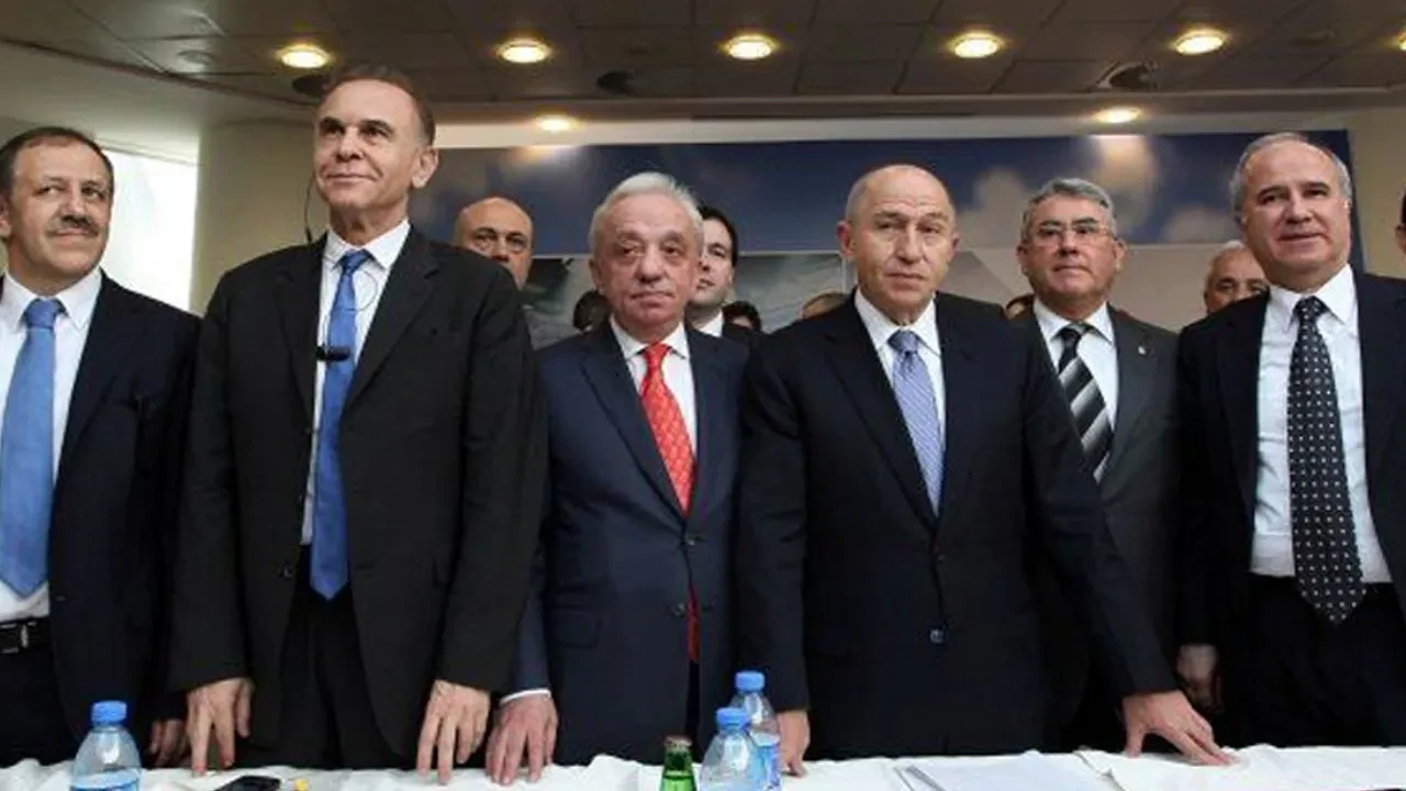 “5’li çete”de büyük tasfiye: İki dev şirket neden el değiştiriyor?