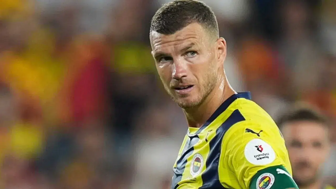 Edin Dzeko'dan Fenerbahçe'ye sessiz veda: Valizini alıp gitti